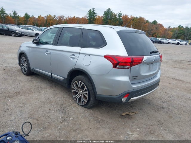 2016 MITSUBISHI OUTLANDER JA4AZ3A3XGZ005467 Photo 2