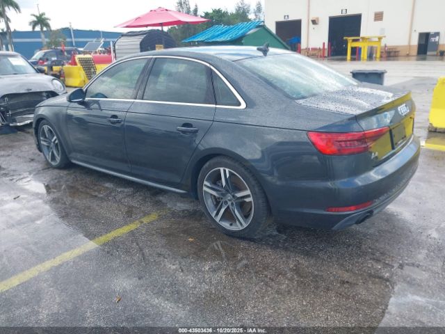 2017 AUDI A4 WAULNAF40HN021151 Photo 2