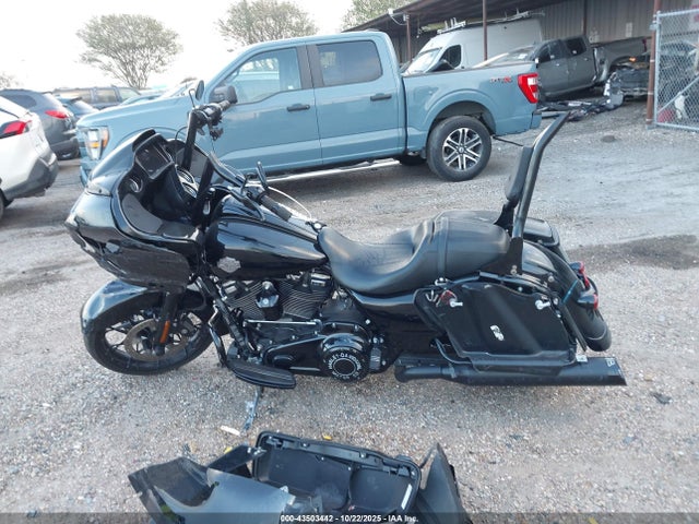 1HD1KTP17MB626412 Harley-Davidson FLTRXS