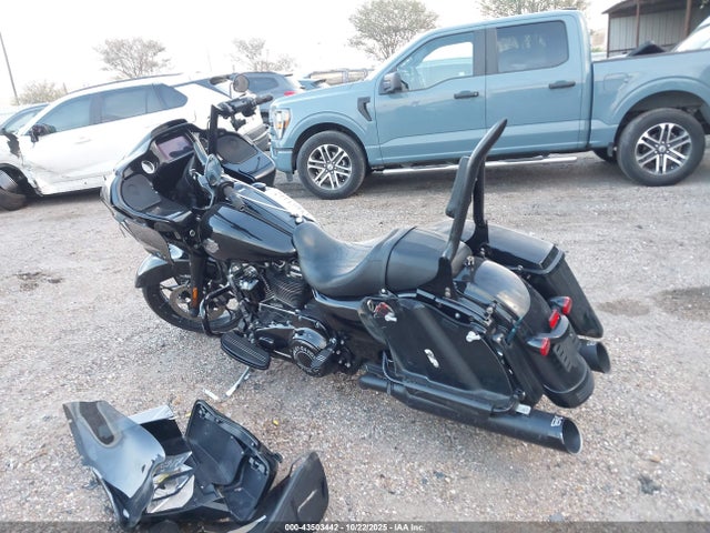 1HD1KTP17MB626412 Harley-Davidson FLTRXS