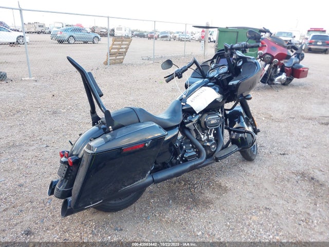 1HD1KTP17MB626412 Harley-Davidson FLTRXS