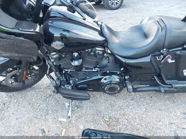1HD1KTP17MB626412 Harley-Davidson FLTRXS