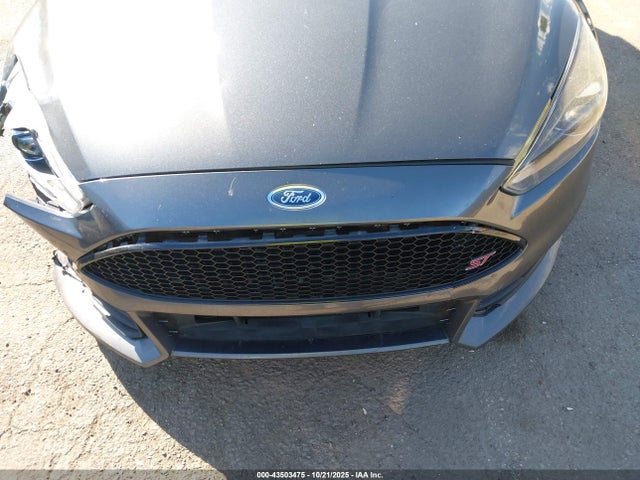Ford FOCUS ST 2016 1FADP3L97GL261777 Image 6