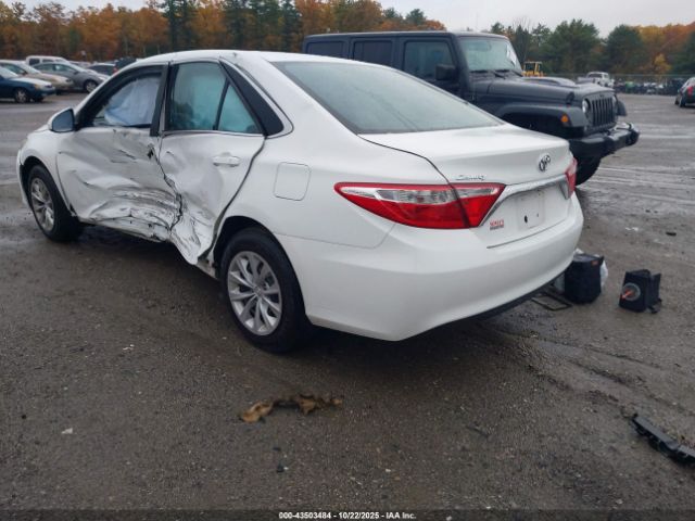 2015 TOYOTA CAMRY 4T4BF1FK0FR489105 Photo 2