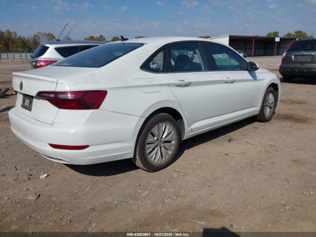 2020 VOLKSWAGEN JETTA 3VWCB7BU3LM013372 Photo 3