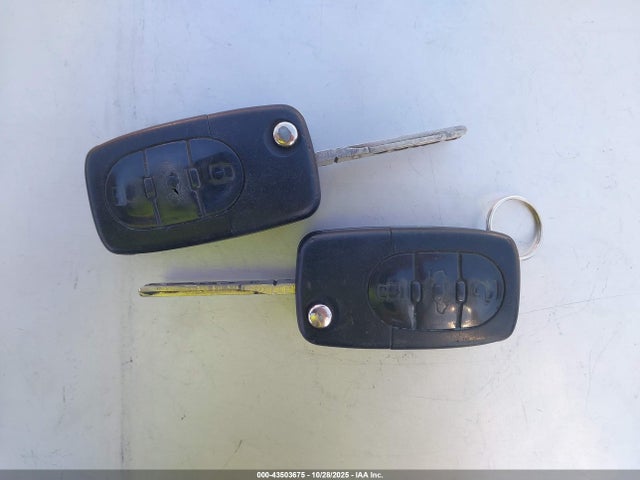 2002 AUDI TT TRUWT28N021023861 Photo 10