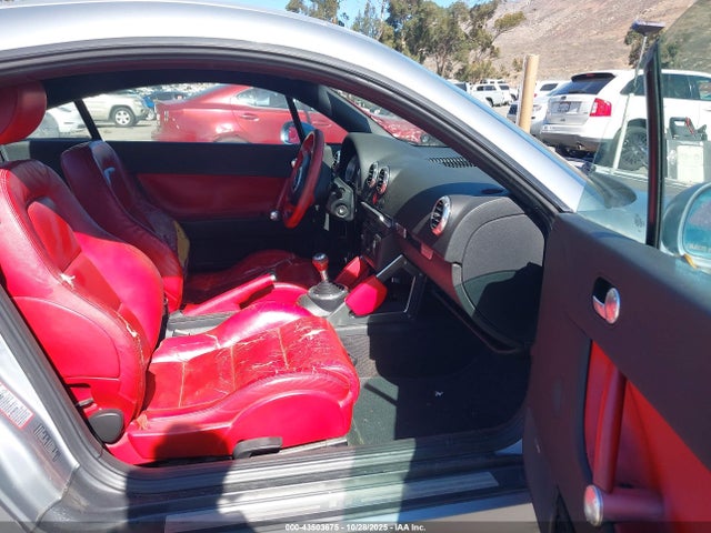 2002 AUDI TT TRUWT28N021023861 Photo 4