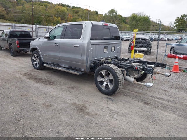 1C6SRFJT9NN130581 RAM 1500 Laramie 4x4 5&#039;7 Box