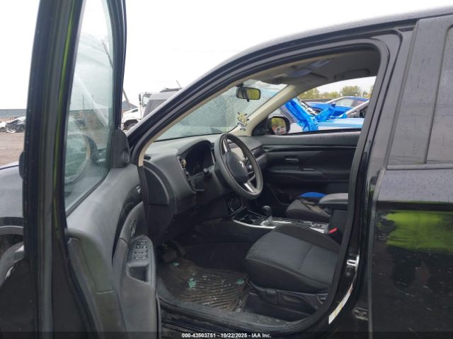 2020 MITSUBISHI OUTLANDER JA4AD2A36LZ006134 Photo 4