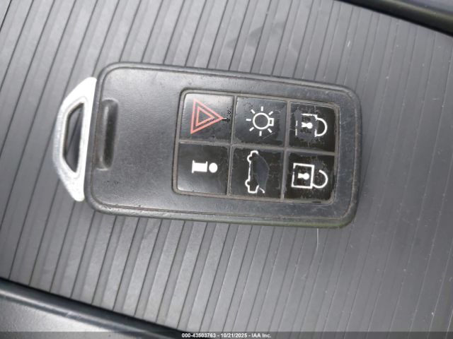 2015 VOLVO S60 YV140MFB9F1309755 Photo 10