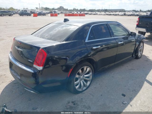 2018 CHRYSLER 300 2C3CCAEG9JH136869 Photo 3