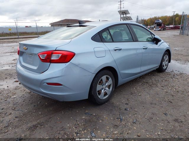 2017 CHEVROLET CRUZE 1G1BC5SM7H7204836 Photo 3