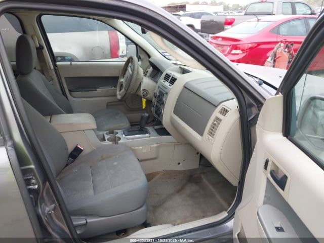 2009 FORD ESCAPE 1FMCU03779KA15621 Photo 4