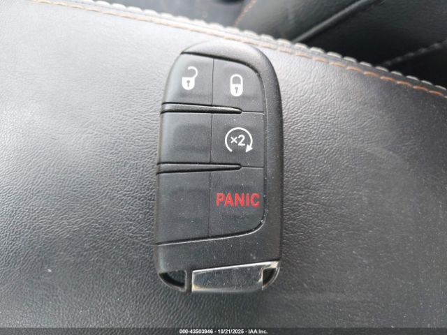 2019 JEEP COMPASS 3C4NJDBB0KT703578 Photo 10