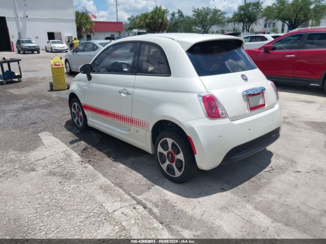 2013 FIAT 500E 3C3CFFGE0DT744775 Photo 2