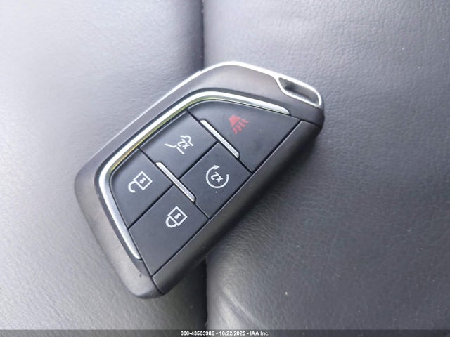 2024 CADILLAC XT4 1GYFZDR47RF151497 Photo 10