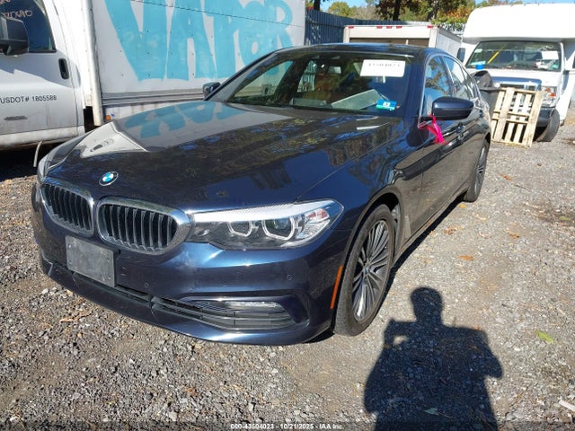 2018 Bmw 530i Xdrive მანქანა იყიდება აუქციონზე, vin: WBAJA7C58JWC75924, აუქციონის ნომერი: 43504023
