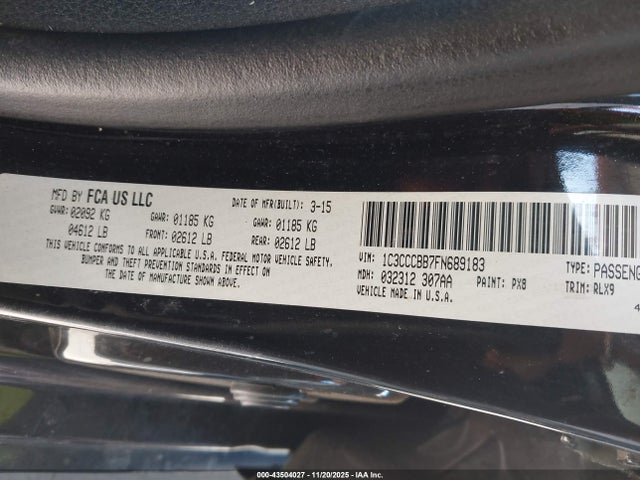 43504027 :رقم المزاد ، 1C3CCCBB7FN689183 vin ، 2015 Chrysler 200 S مزاد بيع
