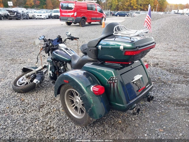 2021 HARLEY-DAVIDSON FLHTCUTG 1HD1MAF14MB855632 Photo 2