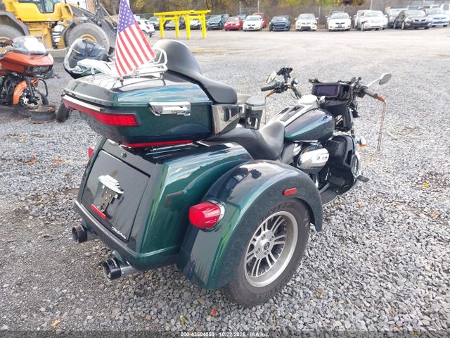 2021 HARLEY-DAVIDSON FLHTCUTG 1HD1MAF14MB855632 Photo 3