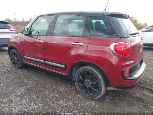 2017 FIAT 500L ZFBCFADH4HZ038682 Photo 2