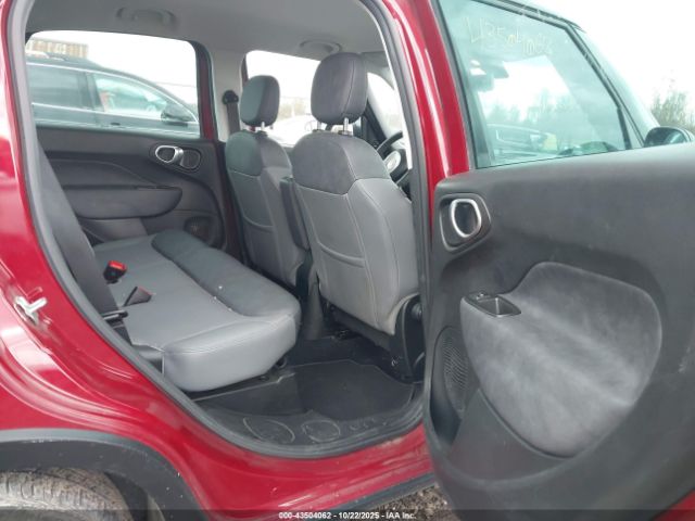 2017 FIAT 500L ZFBCFADH4HZ038682 Photo 7