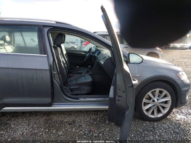 2018 VOLKSWAGEN GOLF ALLTRACK 3VWH17AU7JM762554 Photo 4
