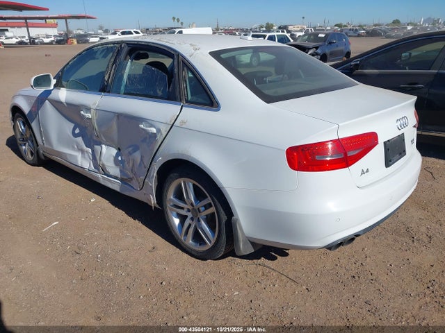 2014 AUDI A4 WAUKFCFL5EN039071 Photo 2