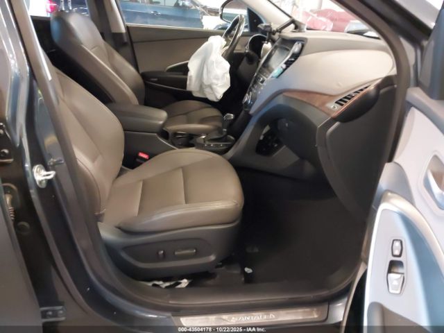 2019 HYUNDAI SANTA FE XL KM8SRDHF0KU305844 Photo 4