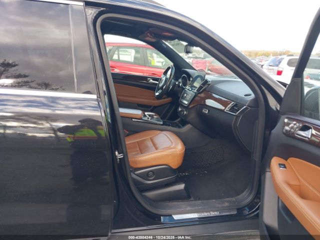 2018 MERCEDES-BENZ GLS 450 4JGDF6EE3JB067152 Photo 4