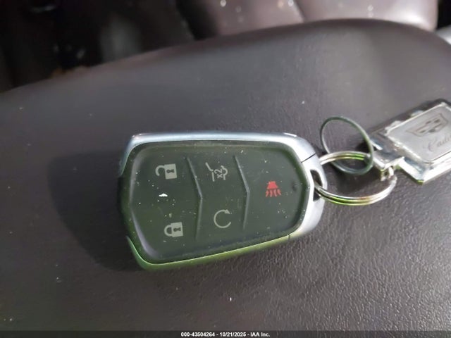 2021 CADILLAC XT6 1GYKPDRS7MZ188723 Photo 10