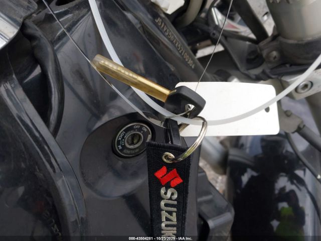 2005 SUZUKI M50 JS1VS56AX52100304 Photo 10