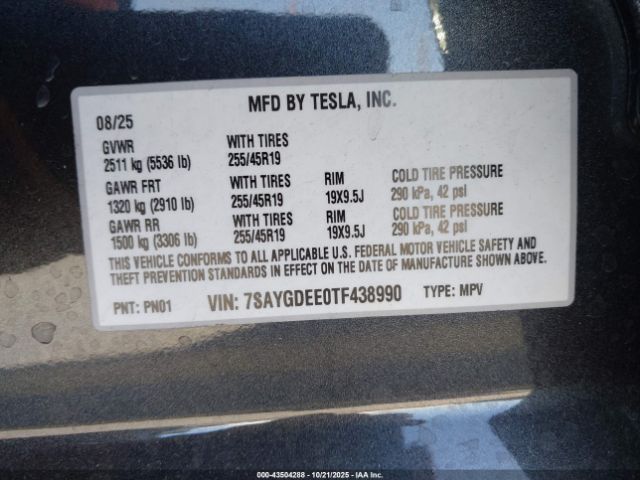 2026 TESLA MODEL Y 7SAYGDEE0TF438990 Photo 8