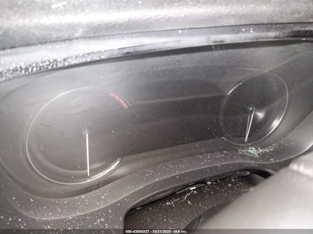 2025 CADILLAC XT6 1GYKPDRS2SZ107236 Photo 6