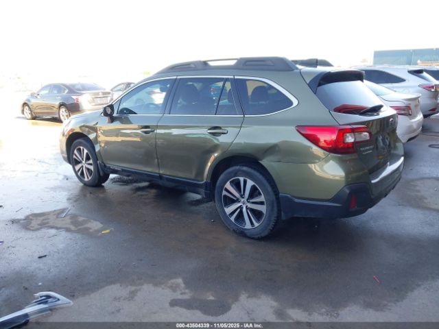 2018 SUBARU OUTBACK 4S4BSANCXJ3300006 Photo 2
