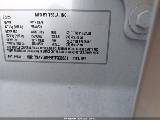 2026 TESLA MODEL Y 7SAYGDEE6TF330681 Photo 8