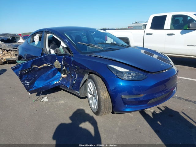 2022 TESLA MODEL 3 5YJ3E1EB5NF198582 Photo 0