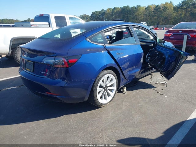 2022 TESLA MODEL 3 5YJ3E1EB5NF198582 Photo 3