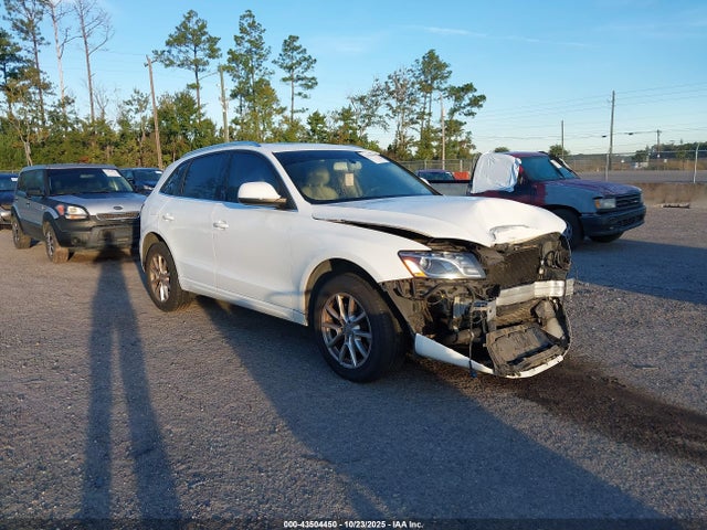 2011 AUDI Q5 WA1LFAFP3BA055779 Photo 0