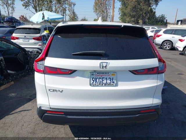 Honda CR-V EX 2024 2HKRS4H40RH430823 Image 31