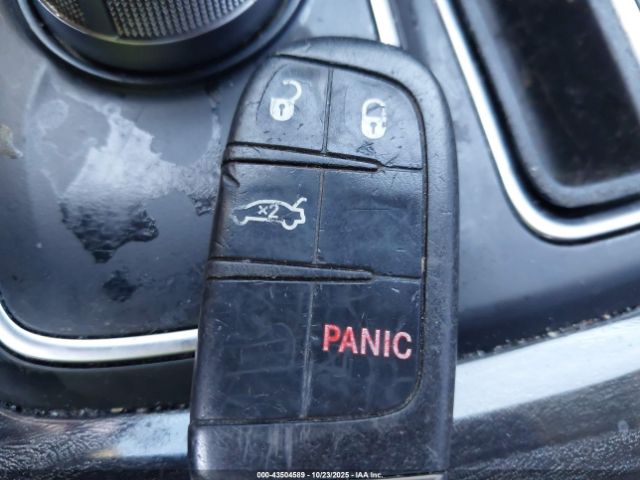 2017 CHRYSLER 300 2C3CCAAG9HH665058 Photo 10