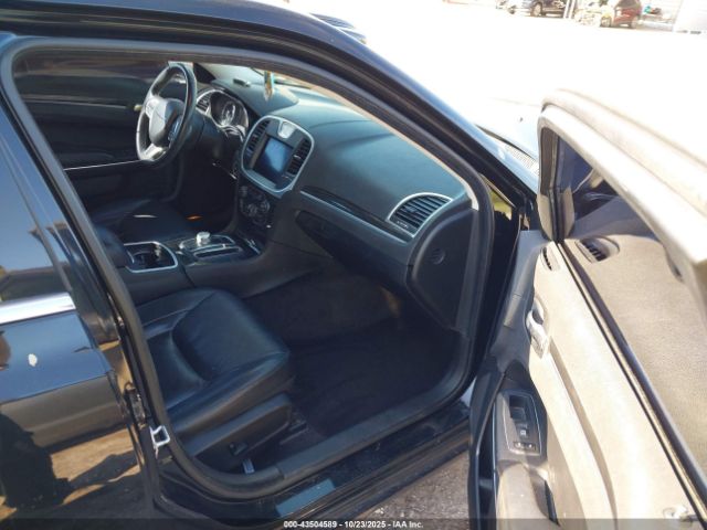 2017 CHRYSLER 300 2C3CCAAG9HH665058 Photo 4