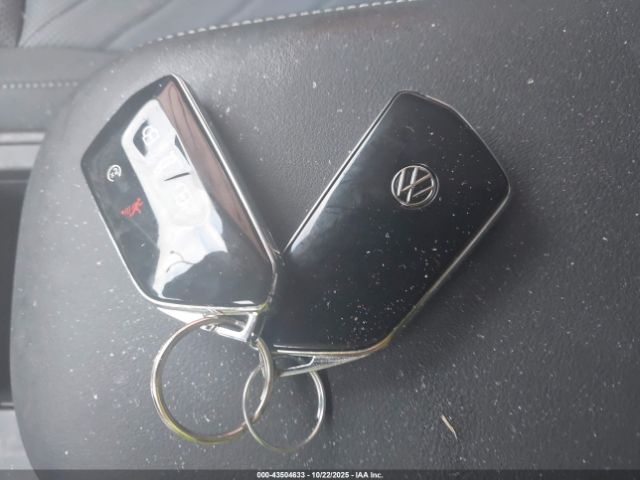 2025 VOLKSWAGEN TIGUAN 3VVFR7RM5SM033883 Photo 10