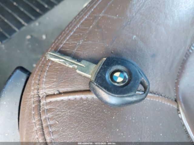 2001 BMW Z3 WBACN53451LJ57496 Photo 10