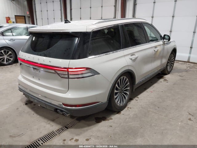 Lincoln Aviator Reserve 2023 5LM5J7XC2PGL16490 Image 4