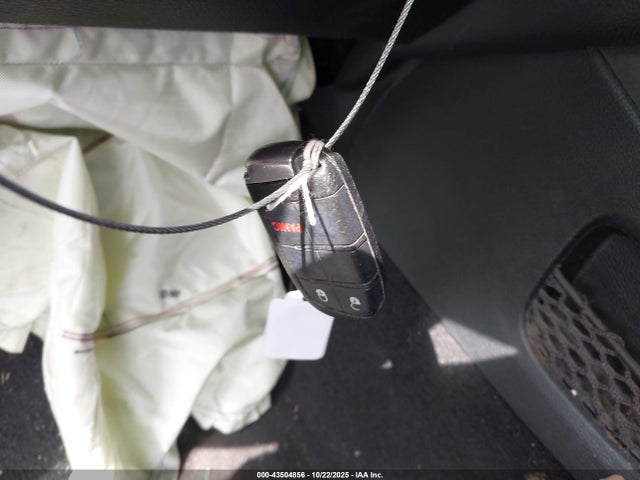 43504856 :رقم المزاد ، 3C4PDCAB0JT241419 vin ، 2018 Dodge Journey Se مزاد بيع