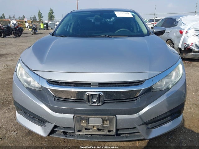 Honda CIVIC EX 2018 2HGFC2F7XJH515278 Image 12