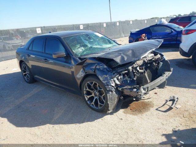 2018 CHRYSLER 300 2C3CCABG0JH240557