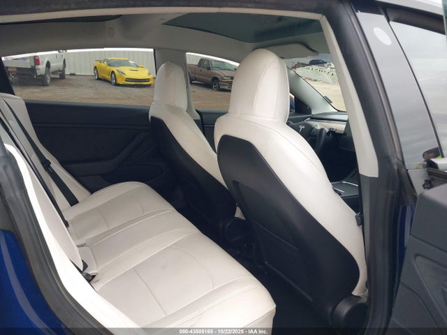 2021 TESLA MODEL 3 5YJ3E1EB8MF853249 Photo 7