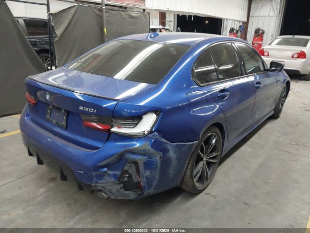 2023 BMW 330I 3MW69FF09P8D59323 Photo 3